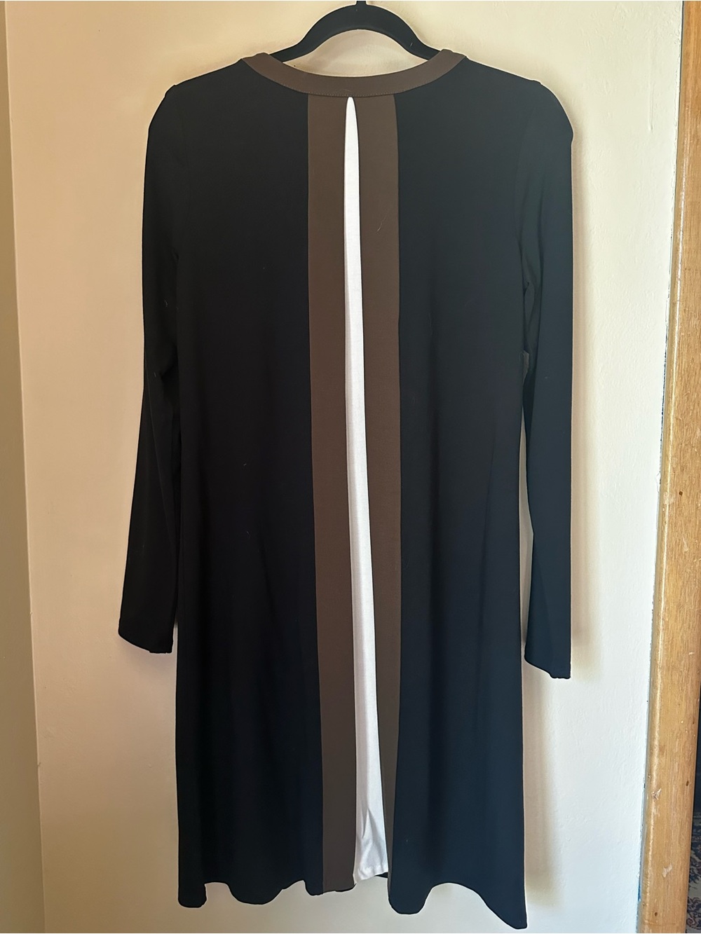 J. Jill Black Long-Sleeve Dress with Brown Trim and White Inset